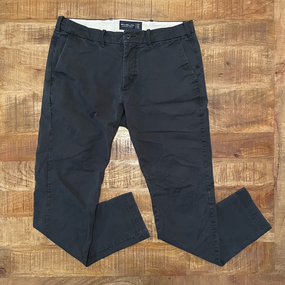 Abercrombie & Fitch Super Skinny Stretch Chino Pants - Picture 2 of 6